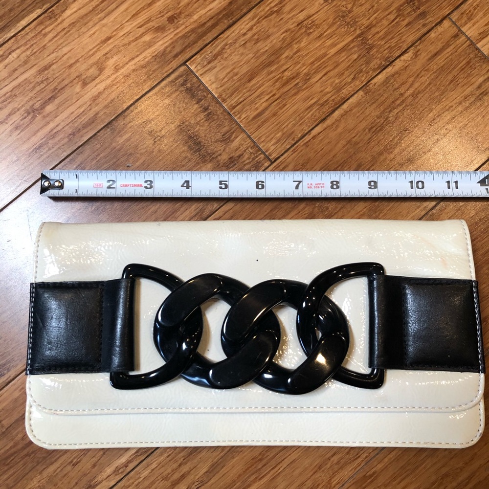 Black and cream clutch - Express - Picture 3 of 6